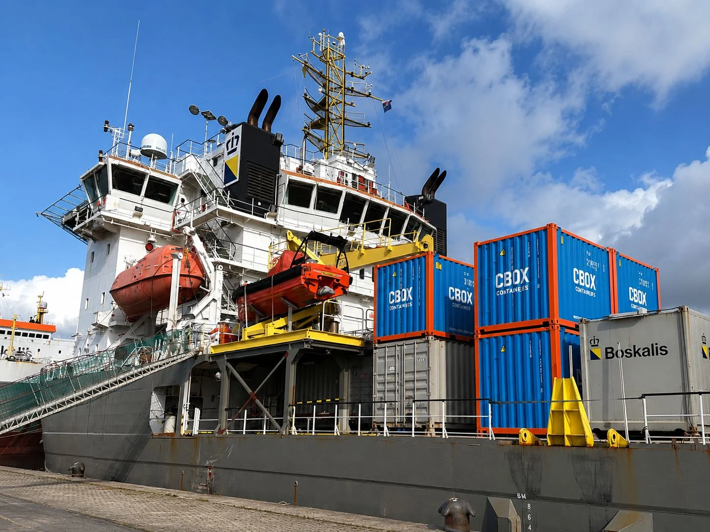 Standard Offshore Containers